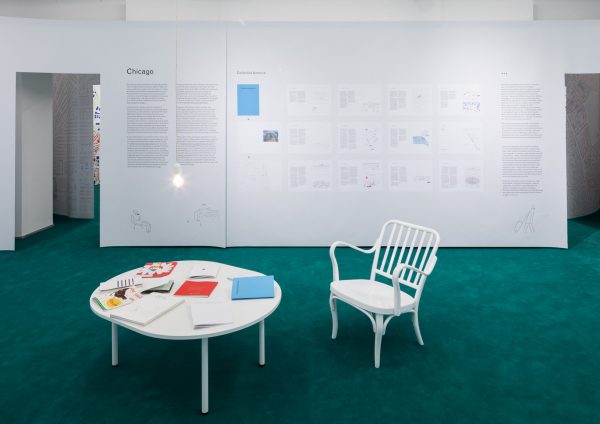 A room to read and think about the Garden Metropolis : research on the cities of Chicago, Phoenix, Bordeaux and Brussels.